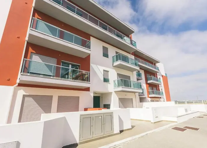 Διαμέρισμα Lovely & New Atouguia Da Baleia