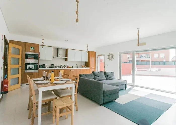 Lovely & New Διαμέρισμα Atouguia Da Baleia